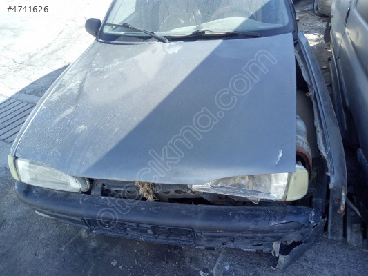 Renault 19 kaput