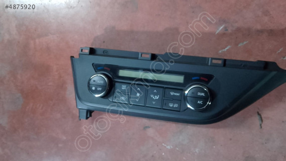 TOYOTA COROLLA 2013 / 2016 KLİMA KONTROL PANELİ