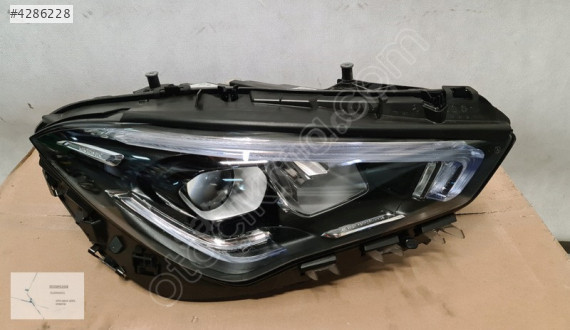 MERCEDES CLA W118 FAR SAĞ