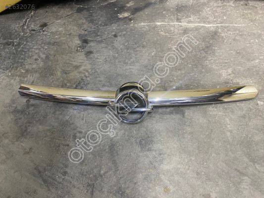 Opel Corsa C Ön Panjur Nikelajı