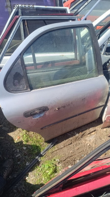 Ford focus ghia arma sağ arka kapı