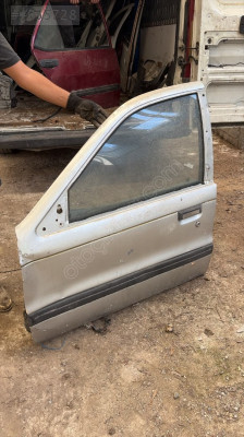 1990 MİTSUBİSHİ LANCER SOL ÖN KAPI