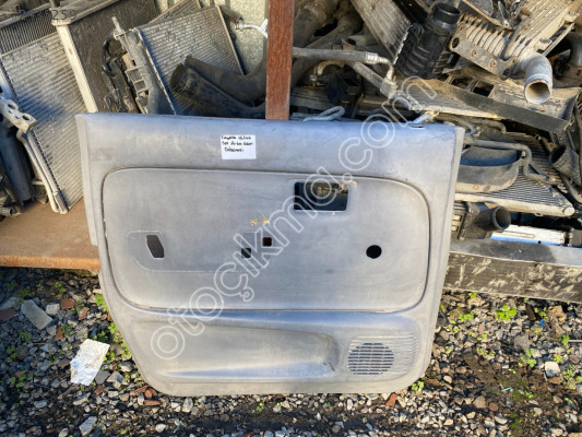 TOYOTA HİLUX SOL ARKA KAPI DÖŞEMESİ