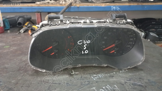 RENAULT CLİO 5 1.0 KM SAATİ