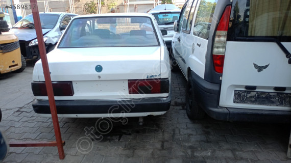 tofaş şahin bagaj kapağı