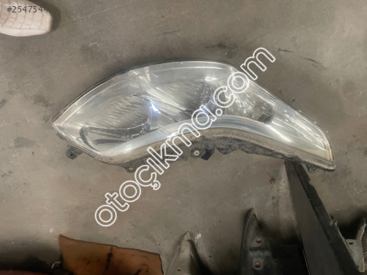 Çıkma Citroen c4 sağ ön far lambası