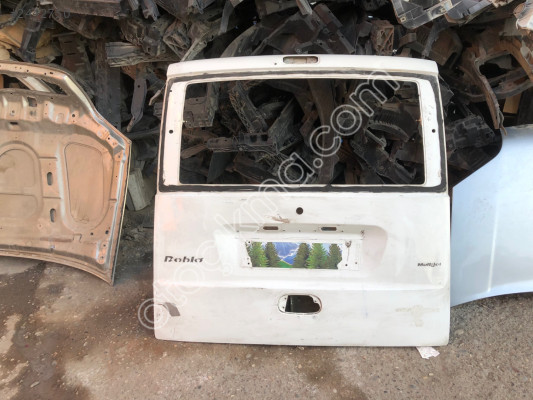2008 doblo çıkma bagaj