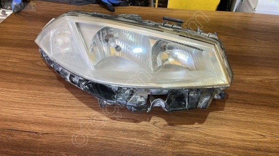 RENAULT MEGANE 2 SAĞ FAR