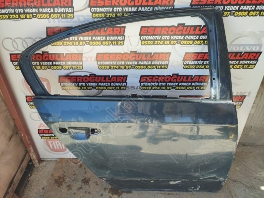 VOLKSWAGEN PASSAT B6 SAĞ ARKA KAPI