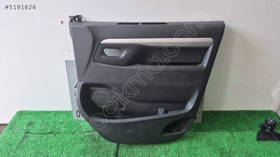 2022-2026 JUMPY VİVARO EXPERT SAĞ ÖN KAPI KARTONU