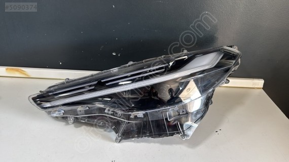 TOYOTA COROLLA CROSS LED SOL FAR