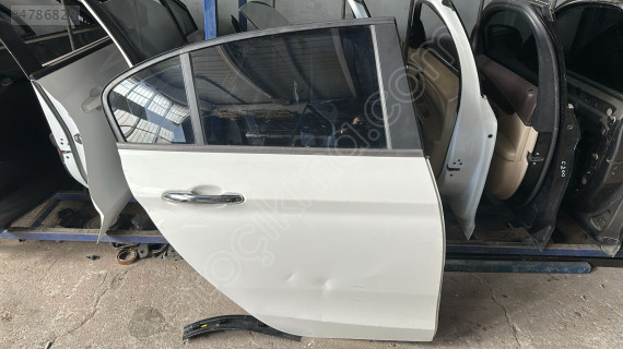 FIAT EGEA SAĞ ARKA KAPI MG BURSA