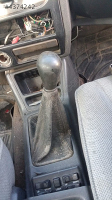 Hyundai Excel vites kulesi