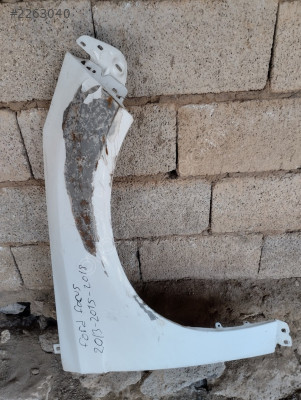 2013 2018 Ford focus sağ ön çamurluk