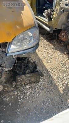 Citroen Saxo sol ön far