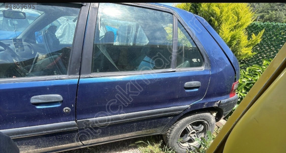 Citroen Saxo sol arka kapı