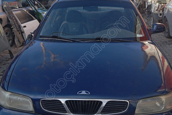 daewoo nubira kaput