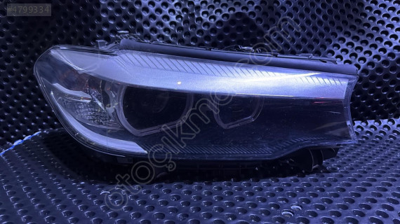 BMW 5 SERİSİ G30 SAĞ FAR