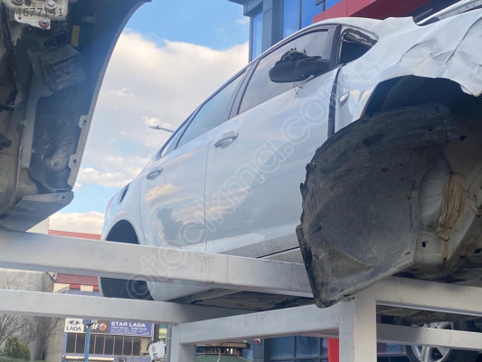 OPEL ASTRA J SAĞ ÖN KAPI BEYAZ HATASIZ