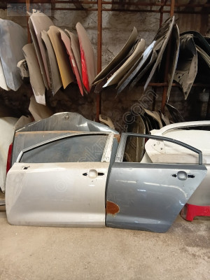 2020 Corolla sol ön sol arka kapı