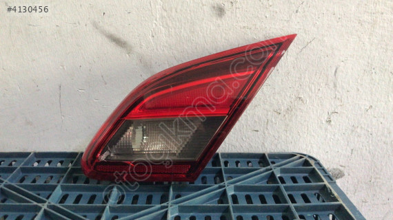 OPEL CORSA E SAĞ İÇ STOP ÇIKMA ORJİNAL YEDEK PARÇA