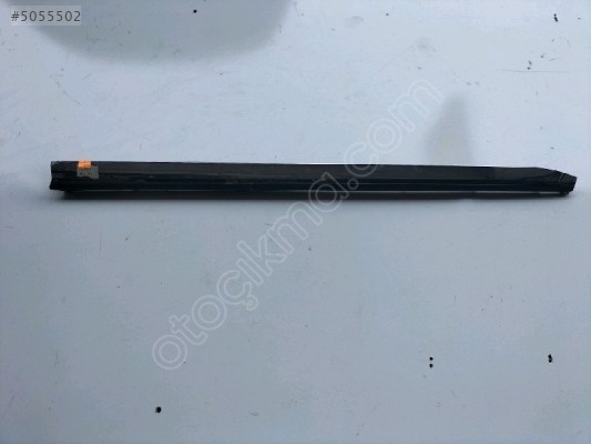 04468 RENAULT CLİO 5 SAĞ ÖN KAPI ÇITASI