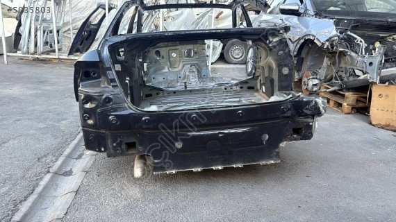 Vw Passat b8 arka panel