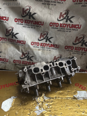 Toyota corona 2.0 silindir kapağı