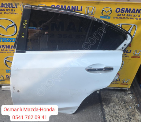 Honda Civic FB7  Sol Arka Kapı