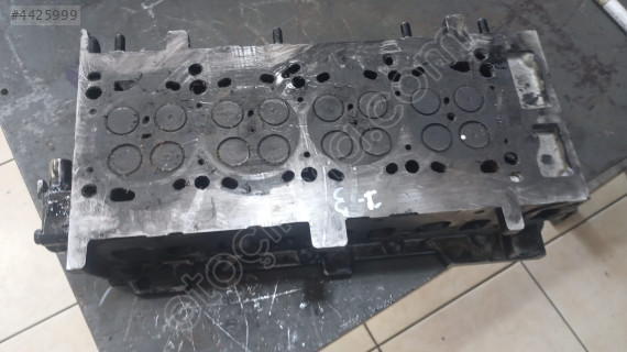 OPEL CORSA C 1,3 SİLİNDİR KAPAĞI