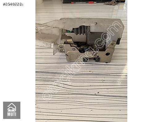 Renault clio sembol sol ön kapı kilidi