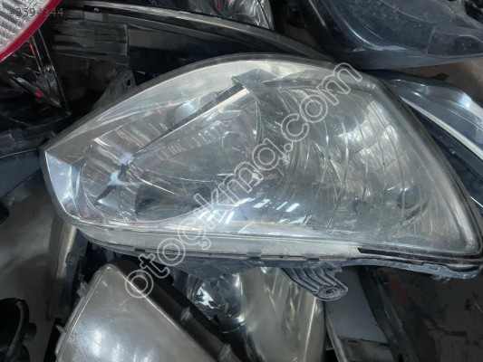 Çıkma orjinal Hyundai Getz sağ ön far