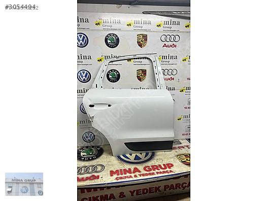 PORSCHE MACAN SAĞ ARKA KAPI 2016-20