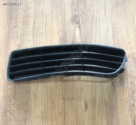 AUDİ A4 (95-99) SOL ÖN SİS ÇERÇEVESİ