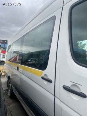 VOLKSWAGEN CRAFTER 2015 MODEL SAĞ ORTA KAPI
