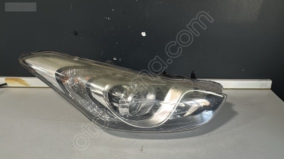 HYUNDAİ İ30 MERCEKLİ SAĞ FAR