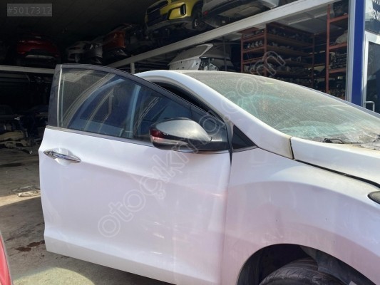 2016 Hyundai İ30 Sağ Ön Kapı