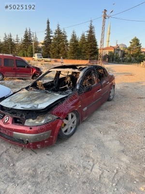Renault Megane 2 sol ön kapı