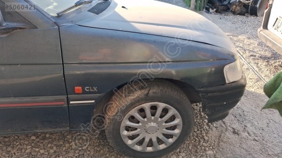 ford escort sağ ön çamurluk