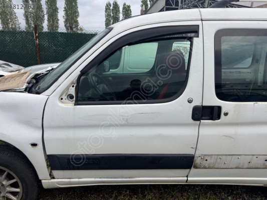 CITROEN BERLİNGO SOL ÖN KAPI