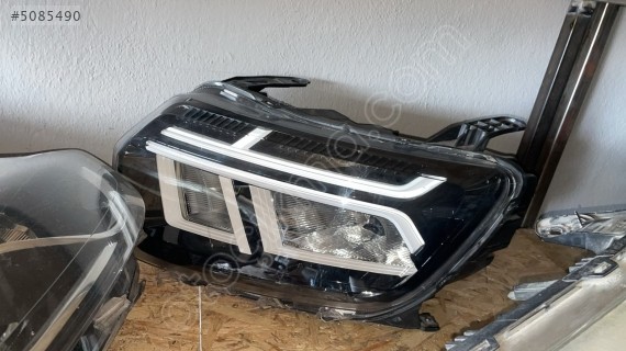 DACIA DUSTER ORJINAL ÇIKMA SOL FAR YY