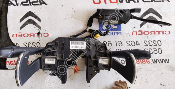 Citroen c4 Picasso sinyal kolu