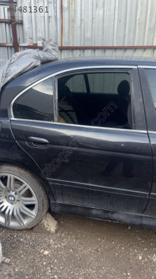 BMW E39 SAĞ ARKA KAPI