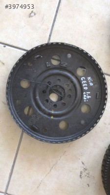 KİA CEED  1.6 CRDİ  VOLANT