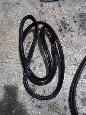 Opel Corsa C bagaj fitili tek kapı orj
