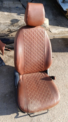 Hyundai Accent bule sağ ön koltuk