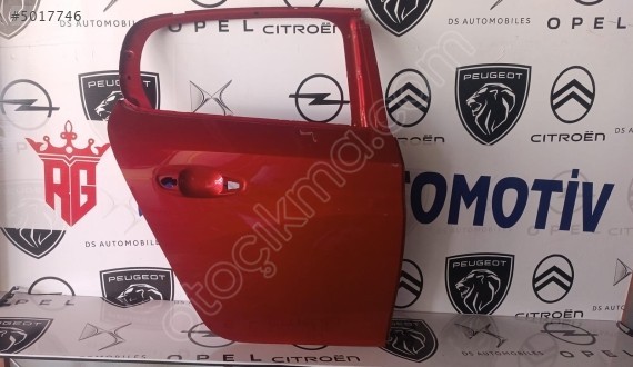 PEUGEOT 208 SAĞ ARKA KAPI