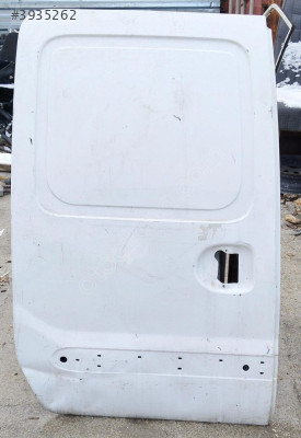 RENAULT KANGOO SAĞ SÜRGÜLÜ KAPI ÇIKMA
