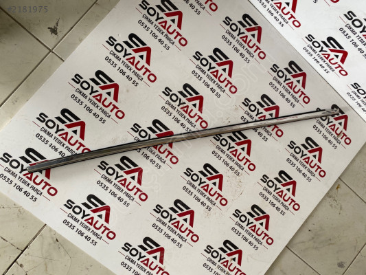 Megane 4 sol arka kapı can önü çıtası