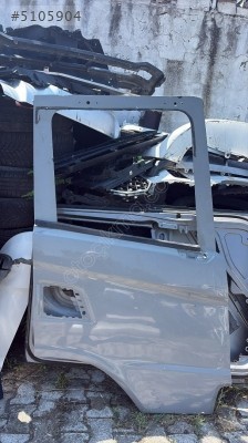 Scania sağ ön kapı